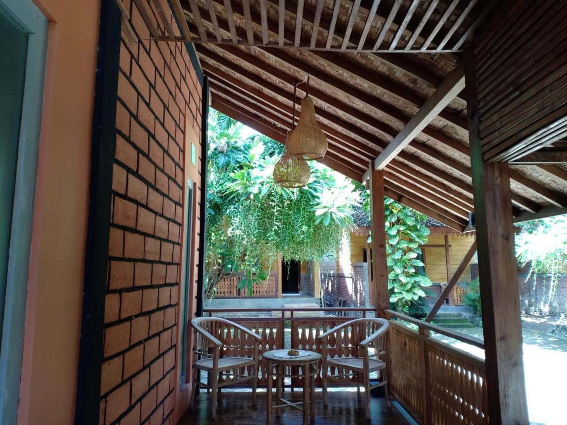 Bata Merah Homestay Banyuwangi  Kültér fotó