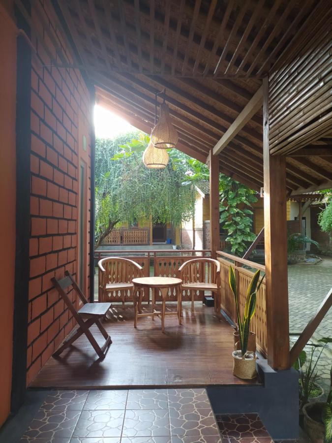 Bata Merah Homestay Banyuwangi  Kültér fotó